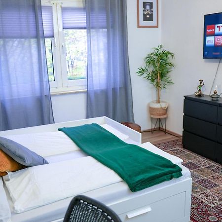Privatzimmer In Apartment-Gastgeber: Ist Nelson แกลดเบ็ค ภายนอก รูปภาพ